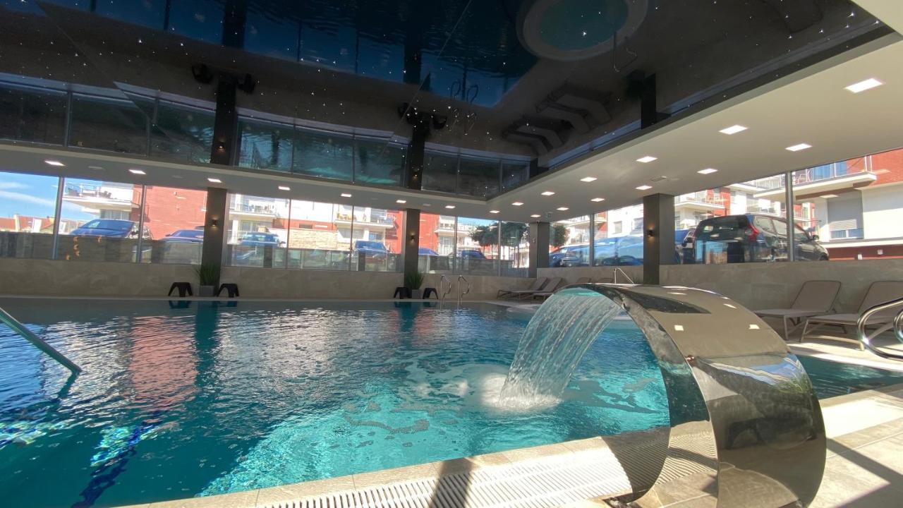 Apartament Magma Z Basenem Morska Klifowa Rewal Exterior foto